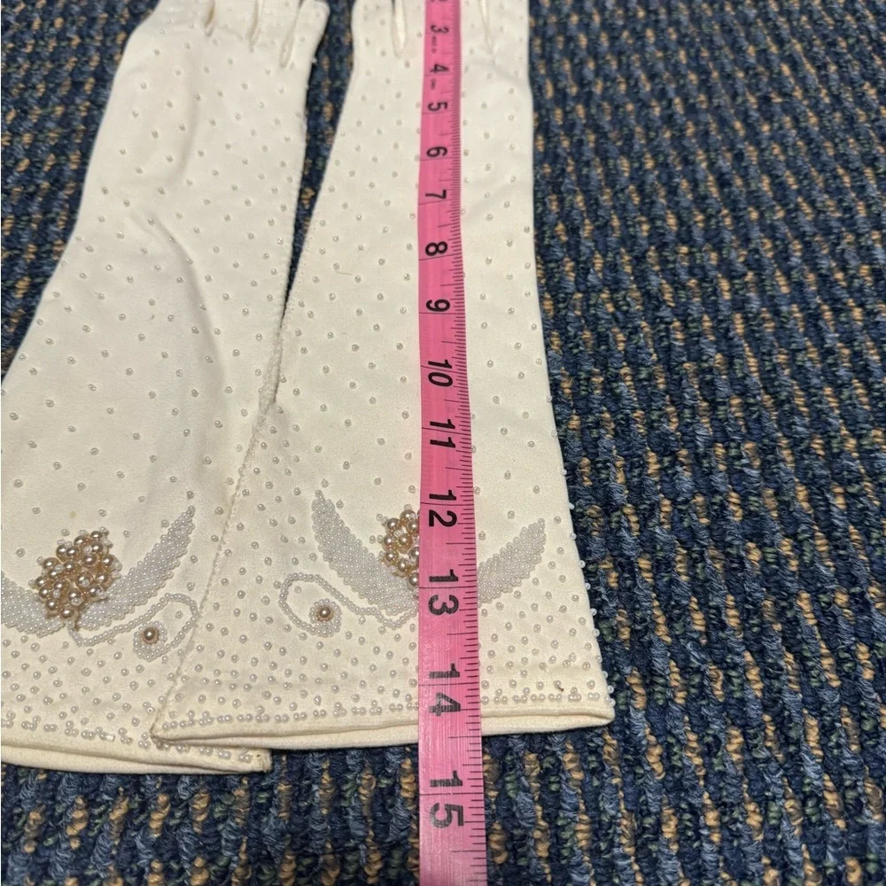 Vintage Beaded White Cotton Long Evening Gloves. Size 6.5 NWT